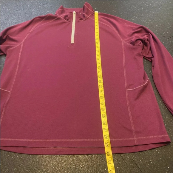 Tommy Bahama 1/4 Zip Performance Pullover -XL- MAGENTA - Picture 7 of 7